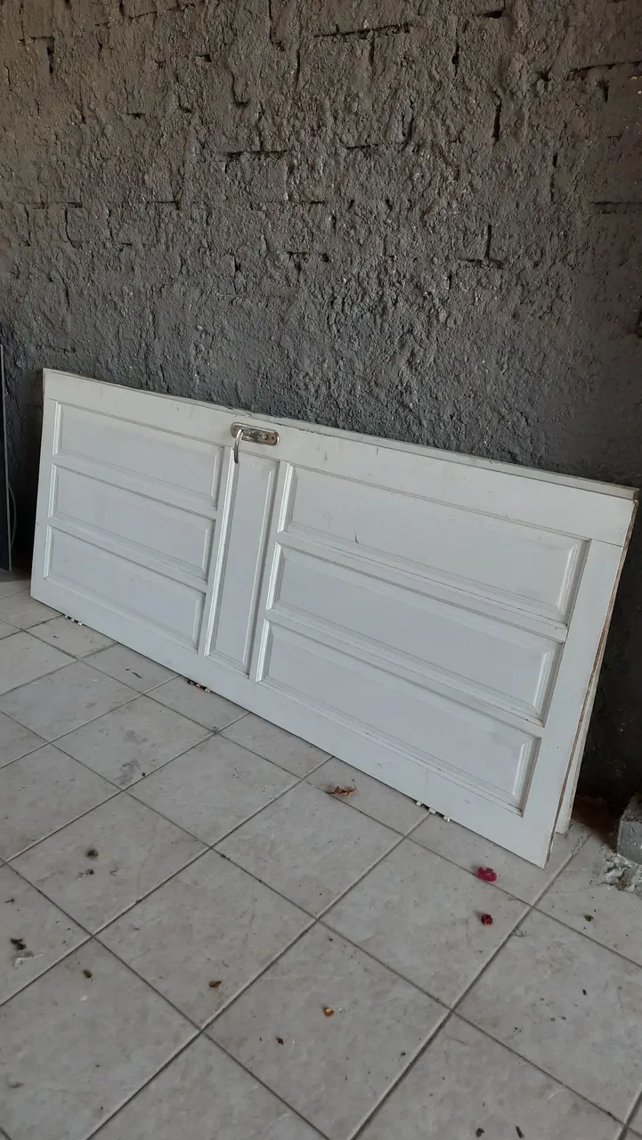 Porta de madeira de lei maciça 2,10x80