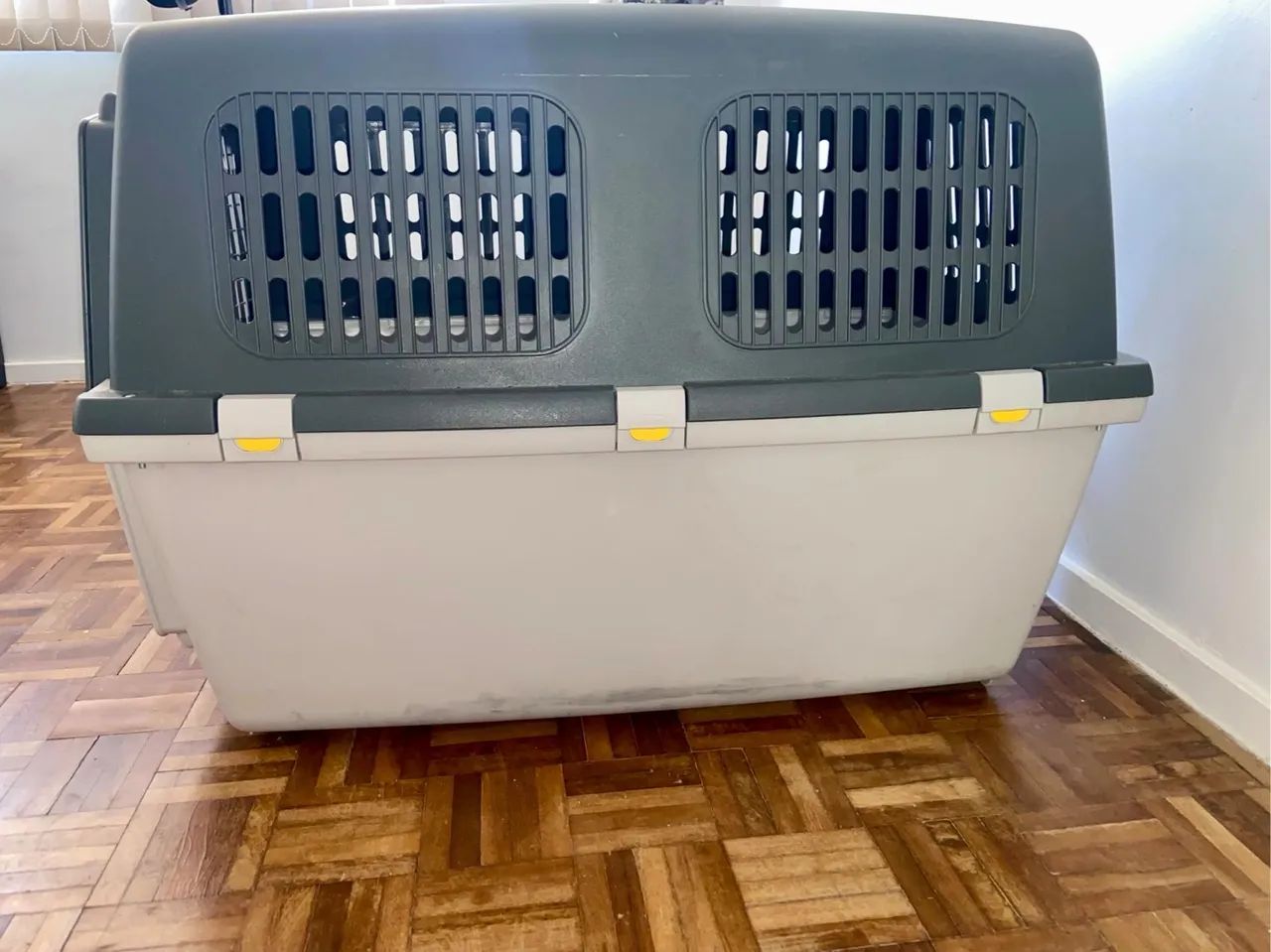 Caixa de transporte aéreo para Cães porte médio/ Grande - Foto 4