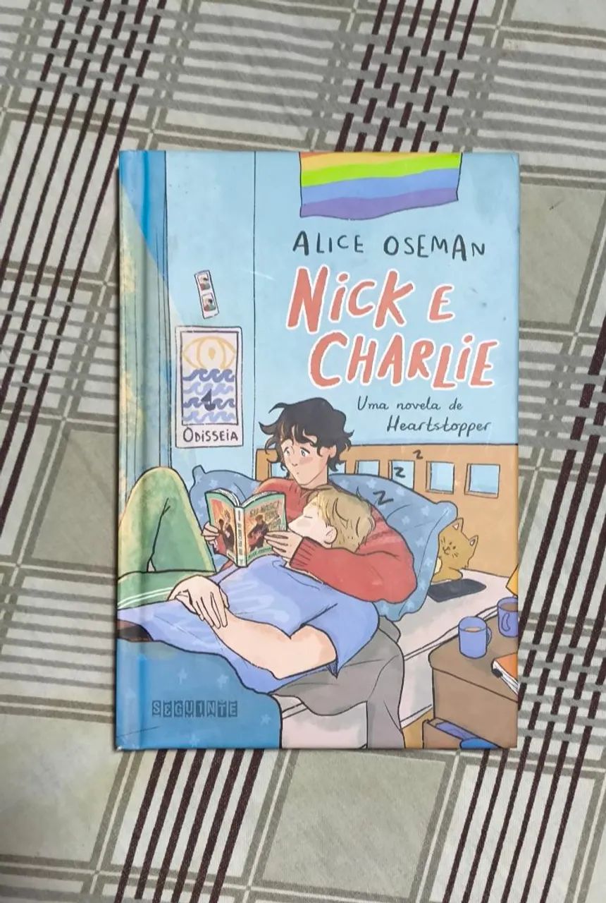 Heartstopper volumes 2, 3 e 4 + novela heartstopper  - Foto 4