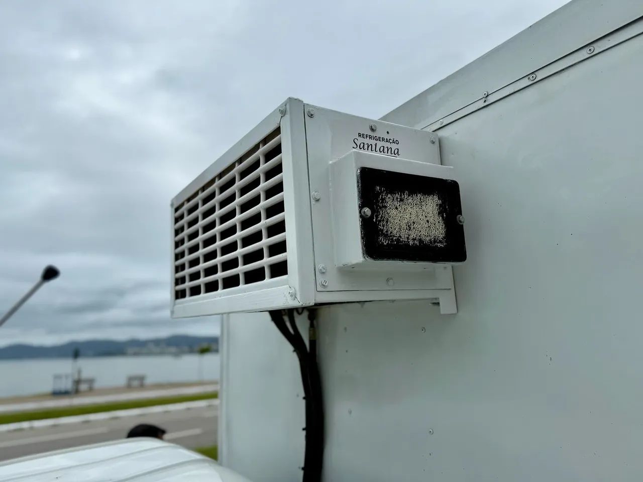 Caminhão Hyundai HD 78 Baú Refrigerado - Foto 3