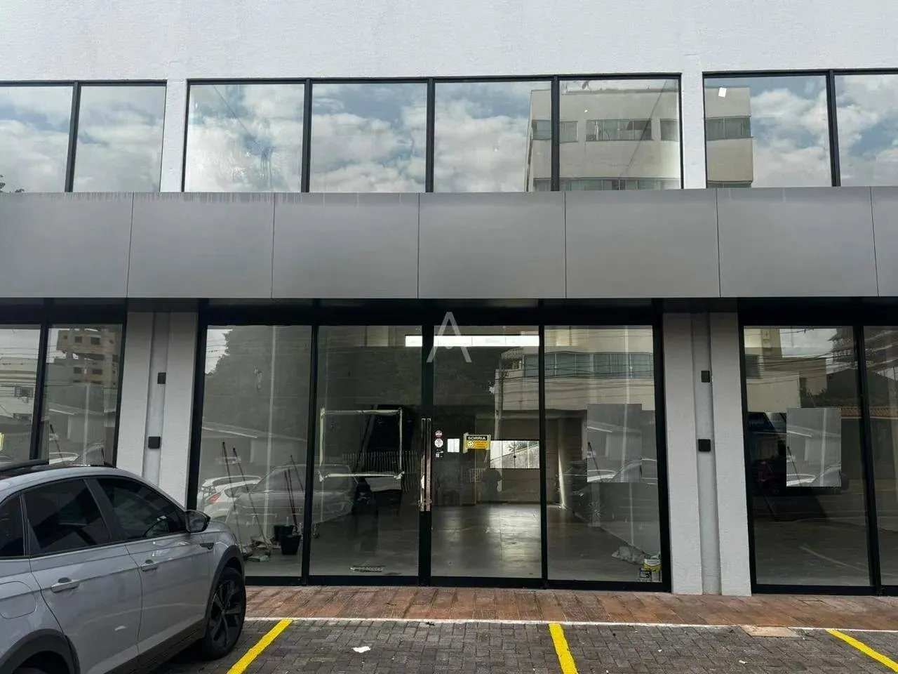 Sala para locação no centro de Cascavel Pr