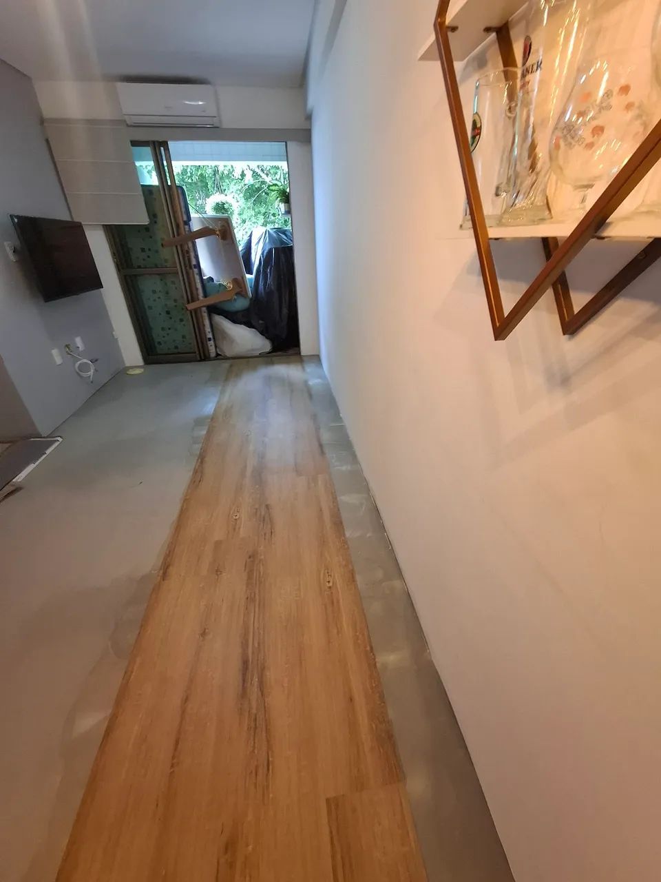Instalação de piso vinilico, rodapé, cortinas e persianas.  - Foto 4