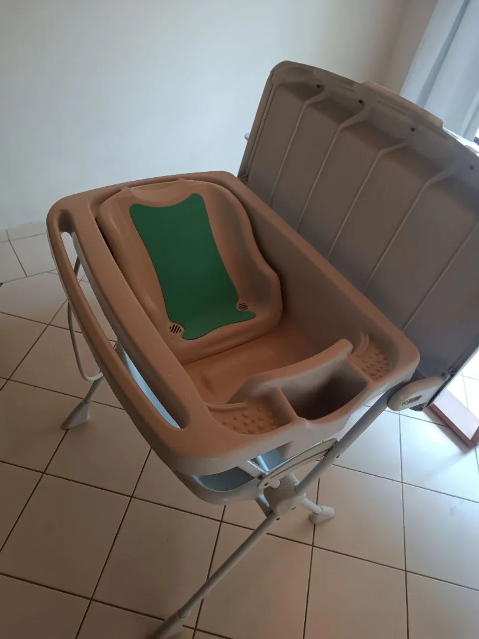 Trocador com banheira para bebê  - Foto 2
