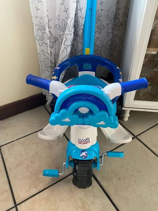 Triciclo que vira velotrou 