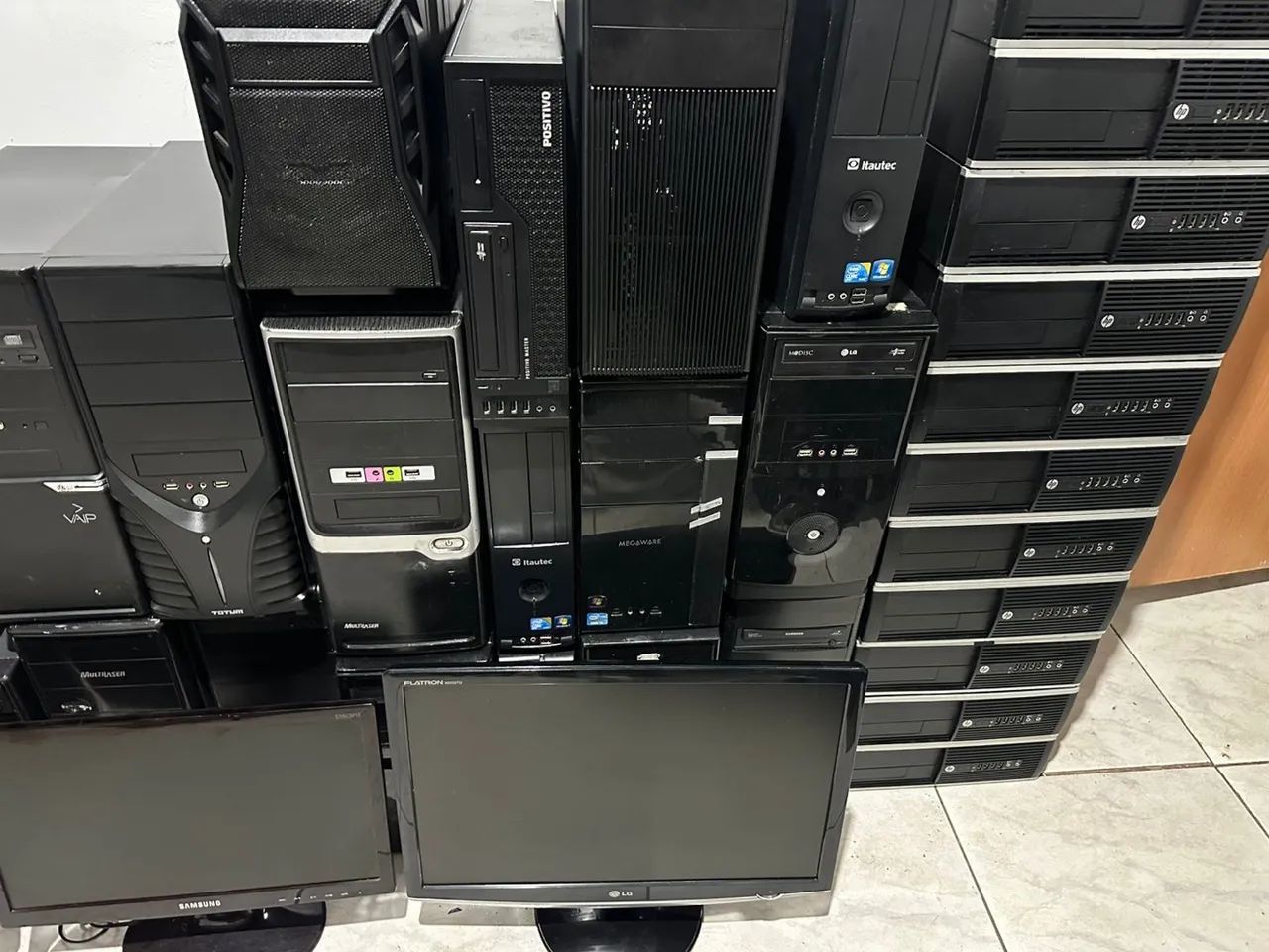 I3 loja com garantia todos tem ssd o valare de cada cpu