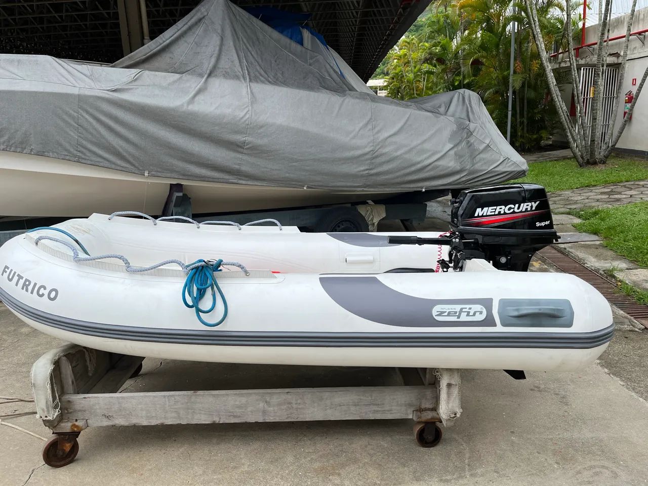 Bote Zefir 2.8  - Foto 2