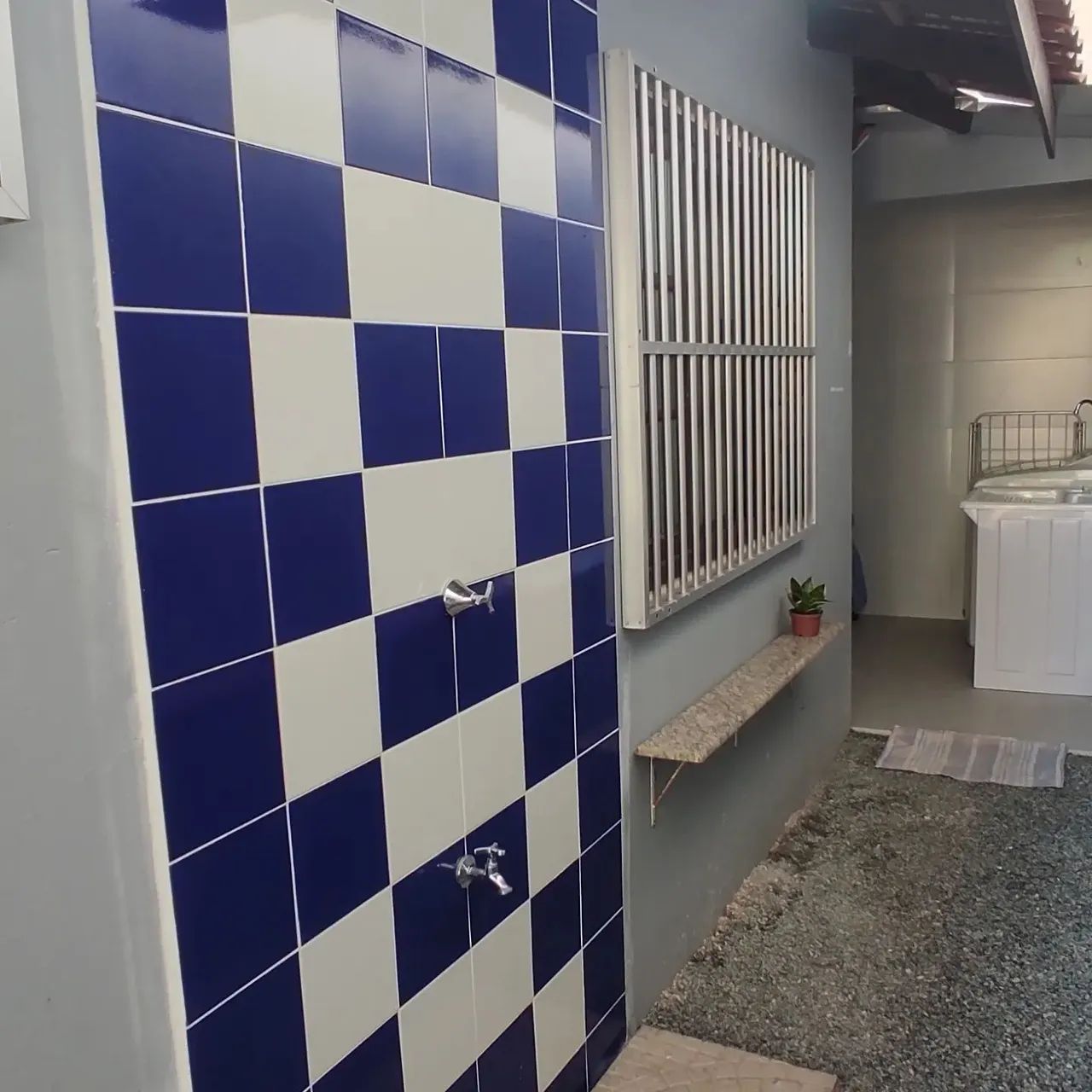 LOCAÇÃO CASA férias inesquecíveis, no centro 1 quadra da praia super aconchegante  - Foto 8