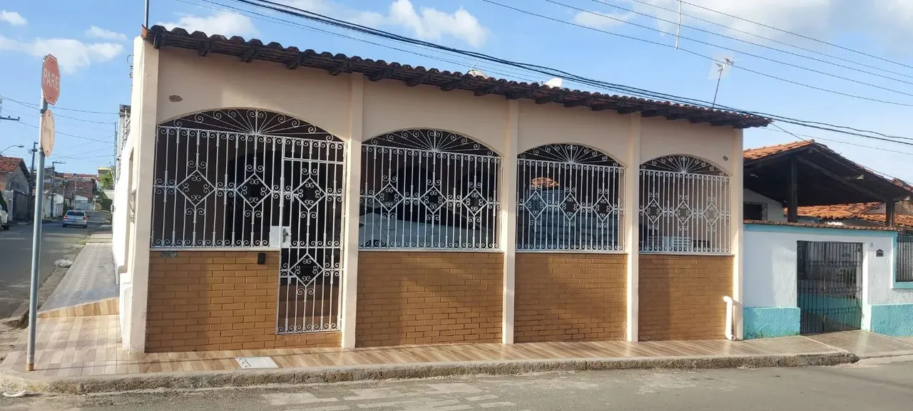 VENDO EXCELENTE CASA VINHAIS: