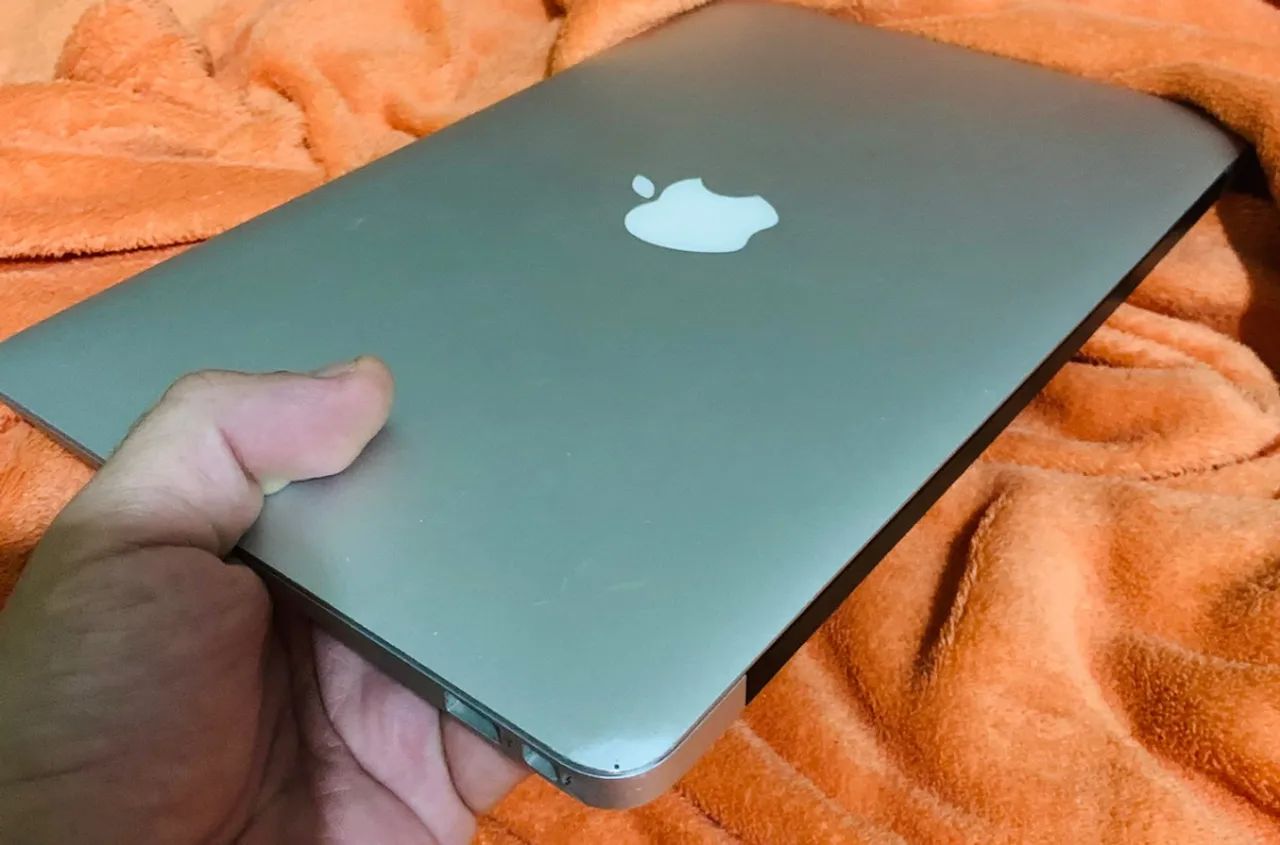 MacBook Air 11.6? A1370 (2011) - Foto 2