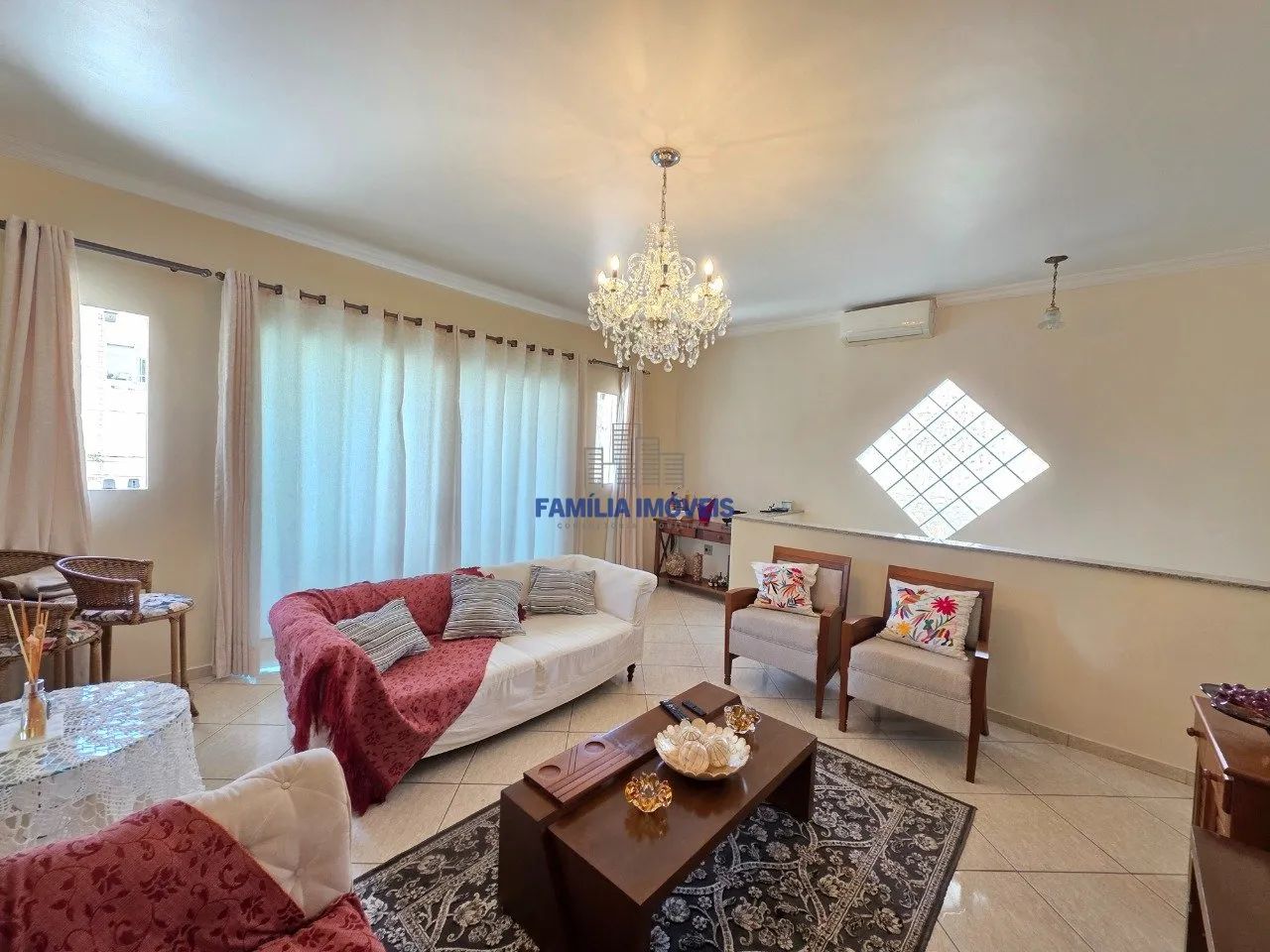 Casa à venda com 3 quartos 2 suítes 2 vagas no Marapé Santos SP - Foto 2