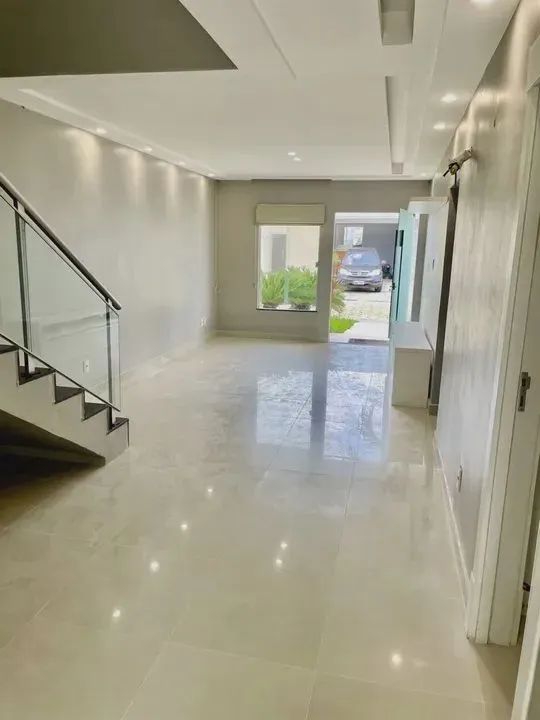 Condomínio Jardim Espanha, 220m², 4 suítes, 2 vagas, Parque Verde - Foto 2