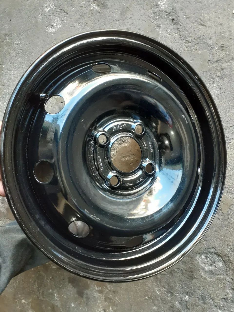 01 roda aro 14 Renault original  - Foto 4