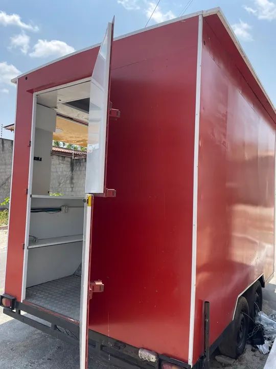 Food Truck semi-novo - Pronto para o Sucesso! - Foto 3