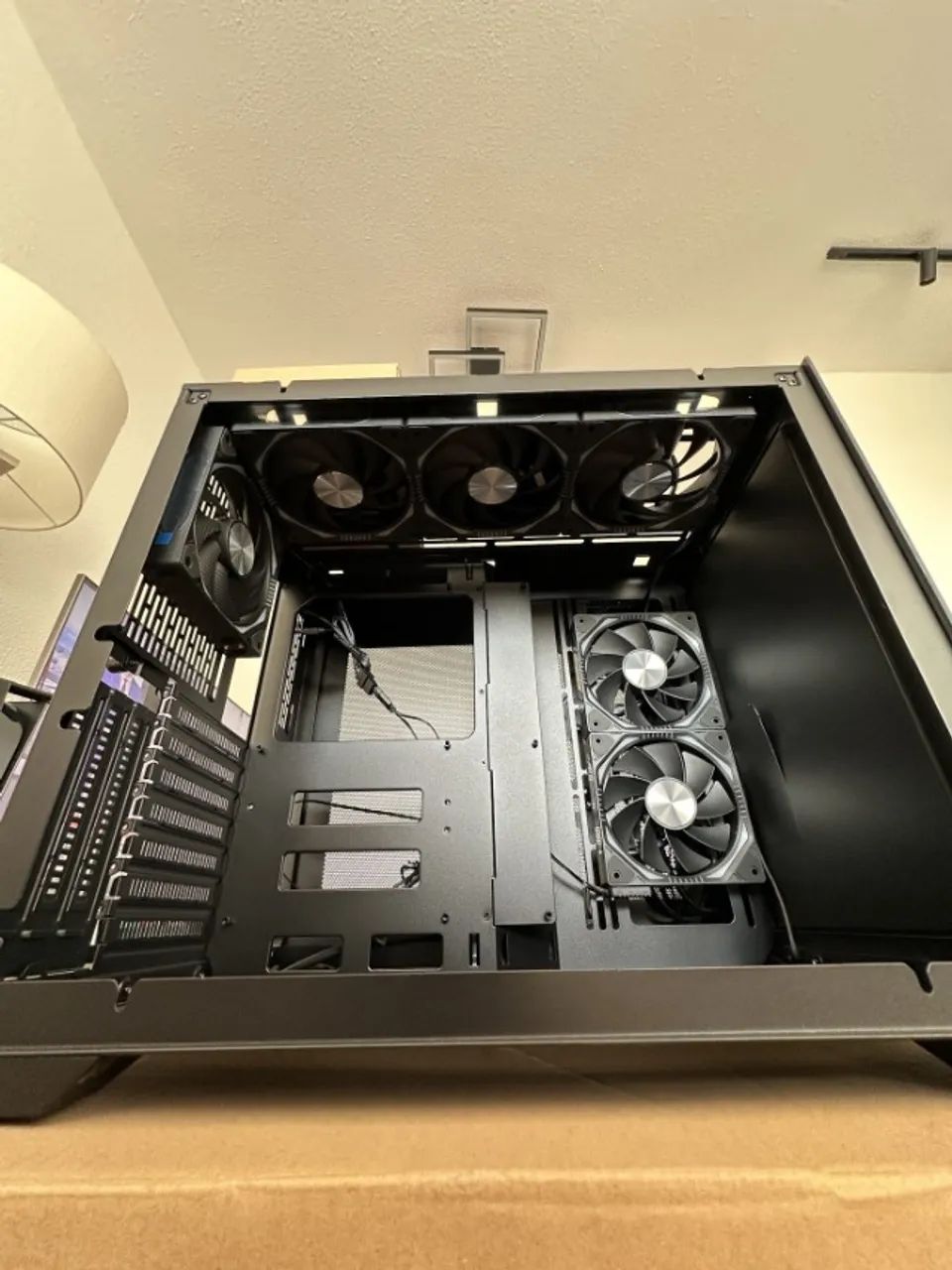 Gabinete Gamer SuperFrame Box Magic, Mid Tower, Vidro Temperado, Com Display LCD 13.3 Pol, - Foto 5