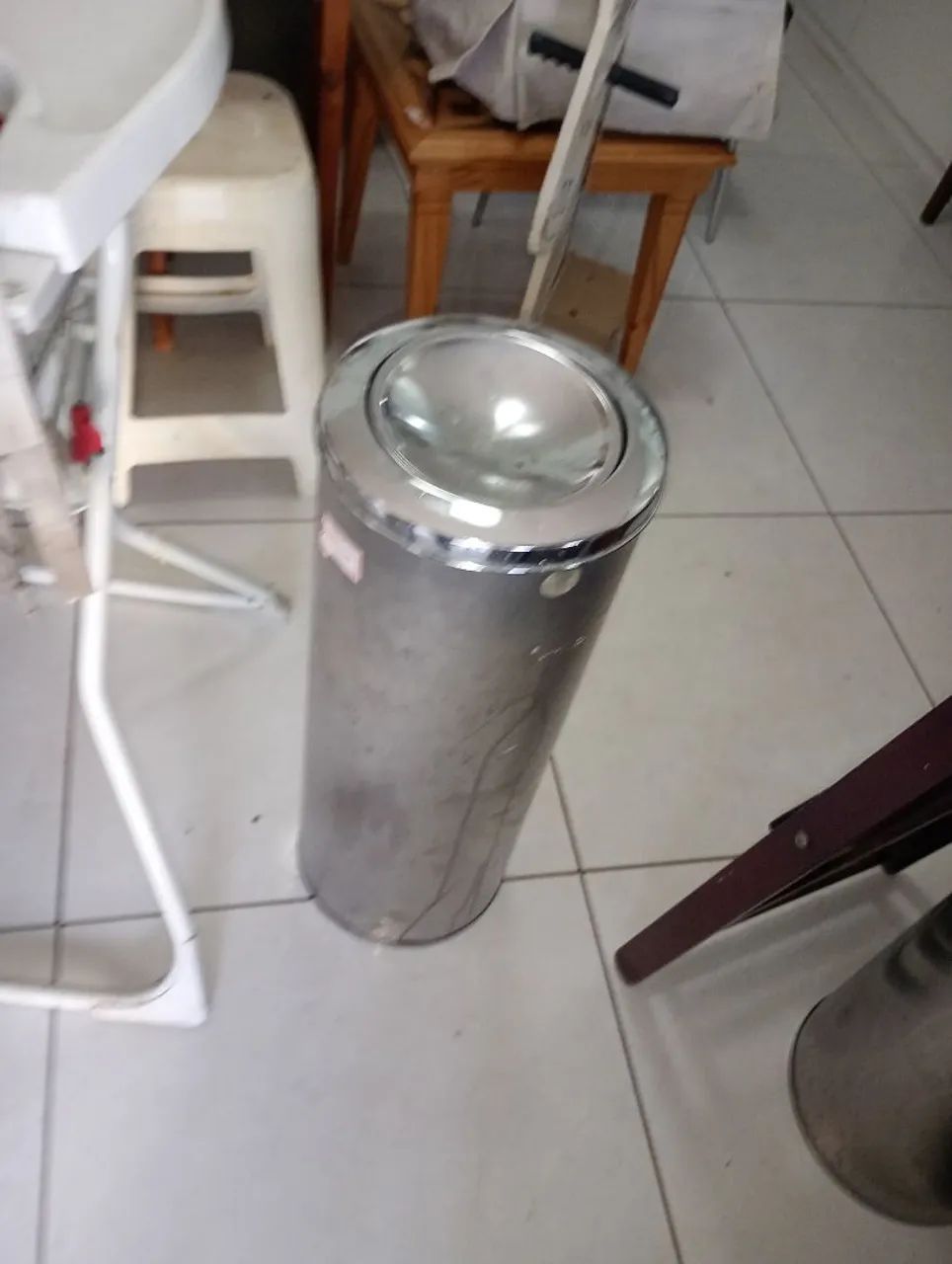 Lixeira de aço inox para escritório