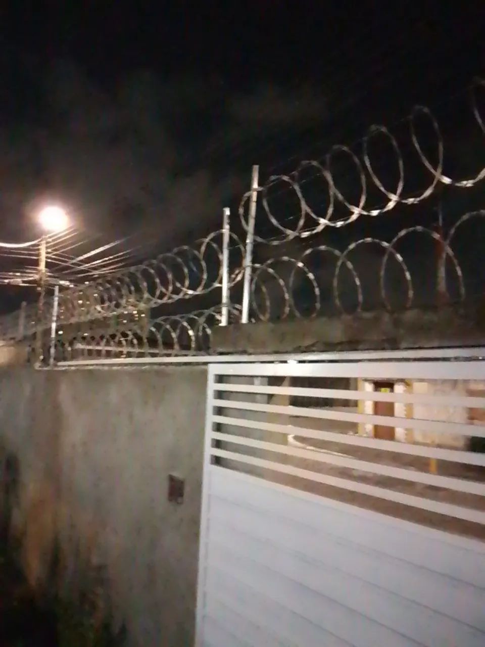 Concertina - Segurança para sua casa! - Foto 2