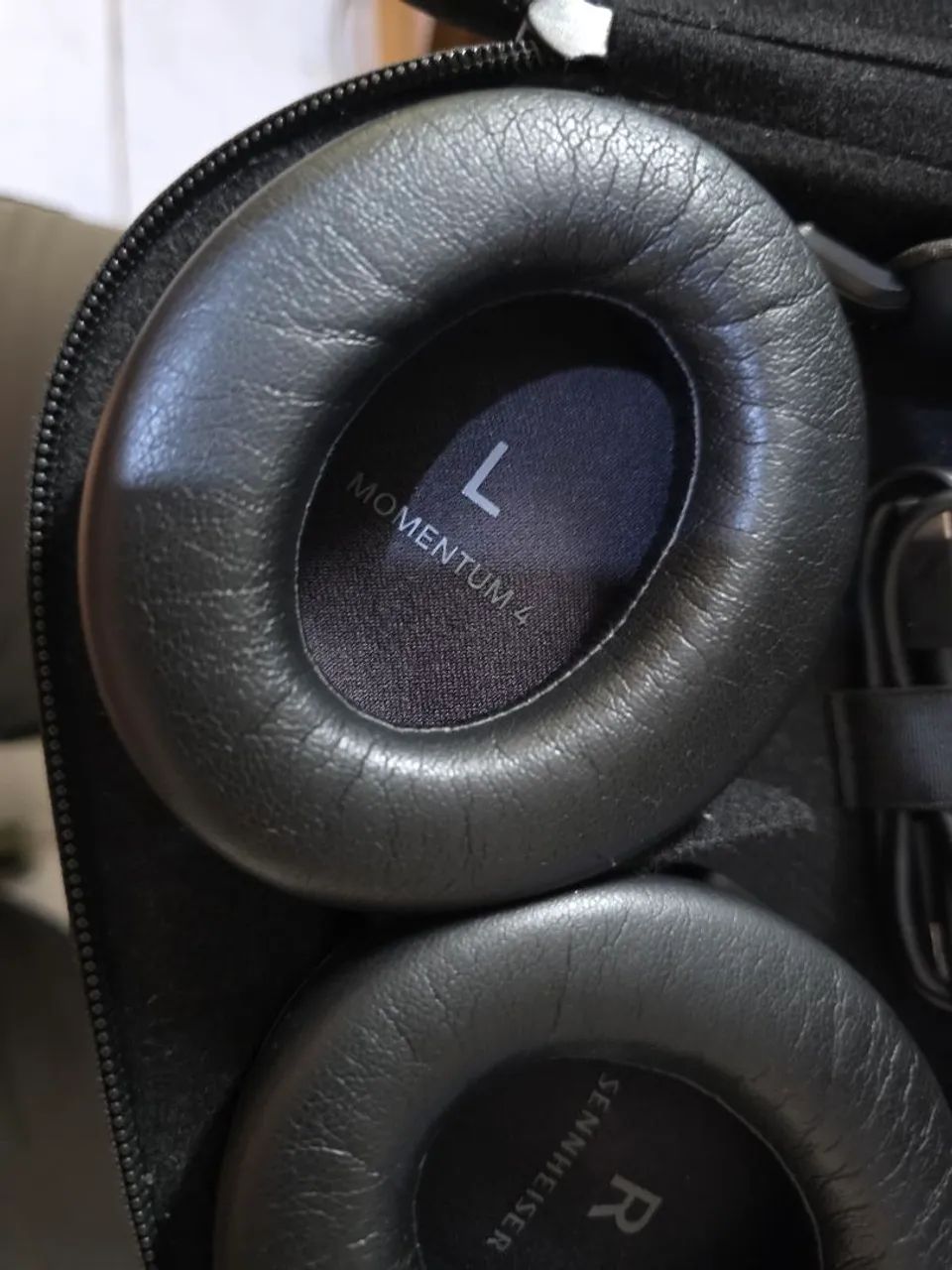 Fone Bluetooth Sennheiser Momentum 4 - Foto 4