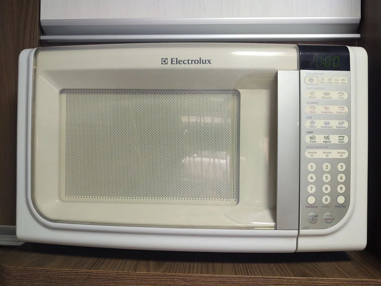 Micro-ondas Electrolux 127V - Usado