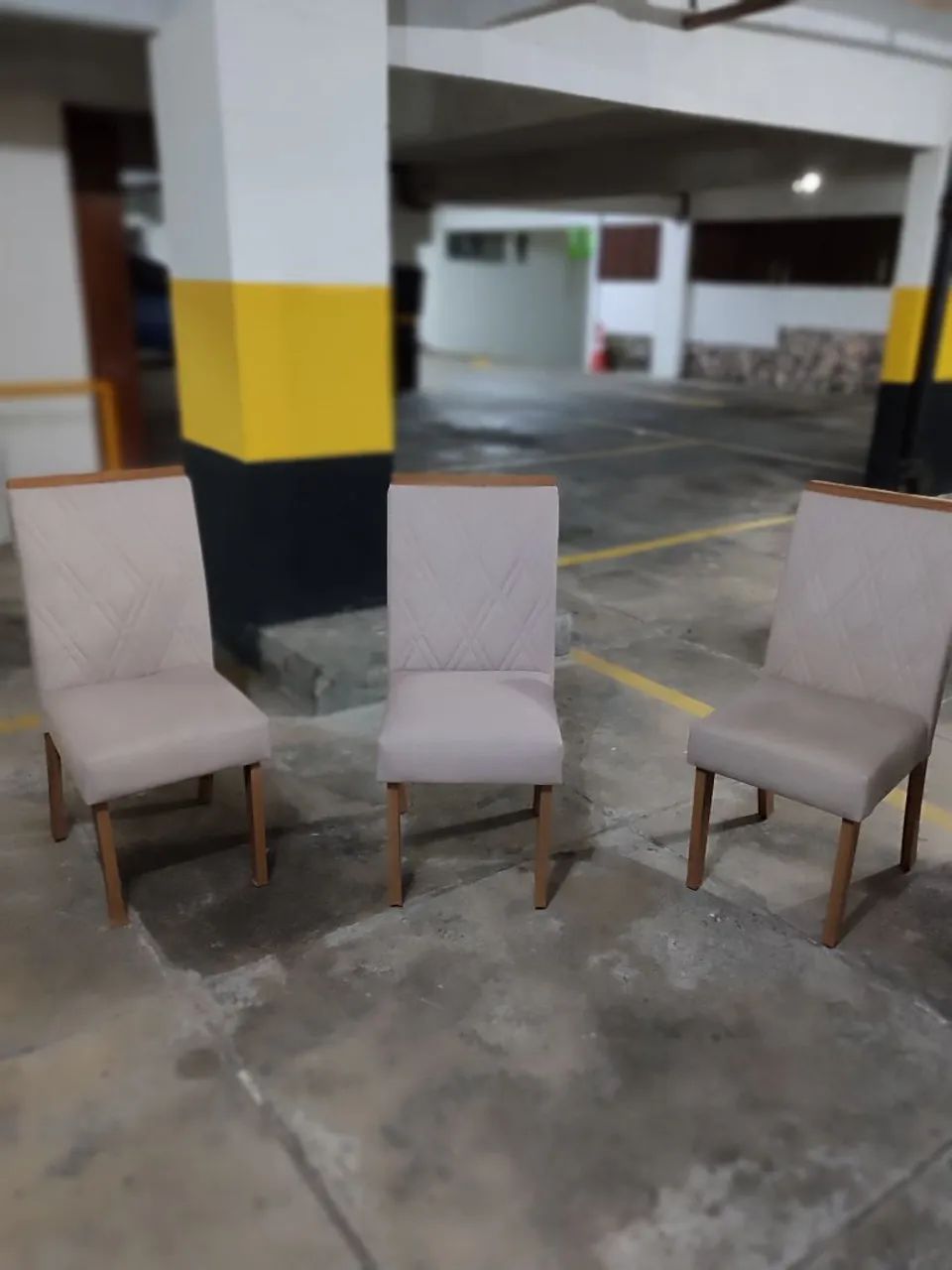 3 CADEIRAS