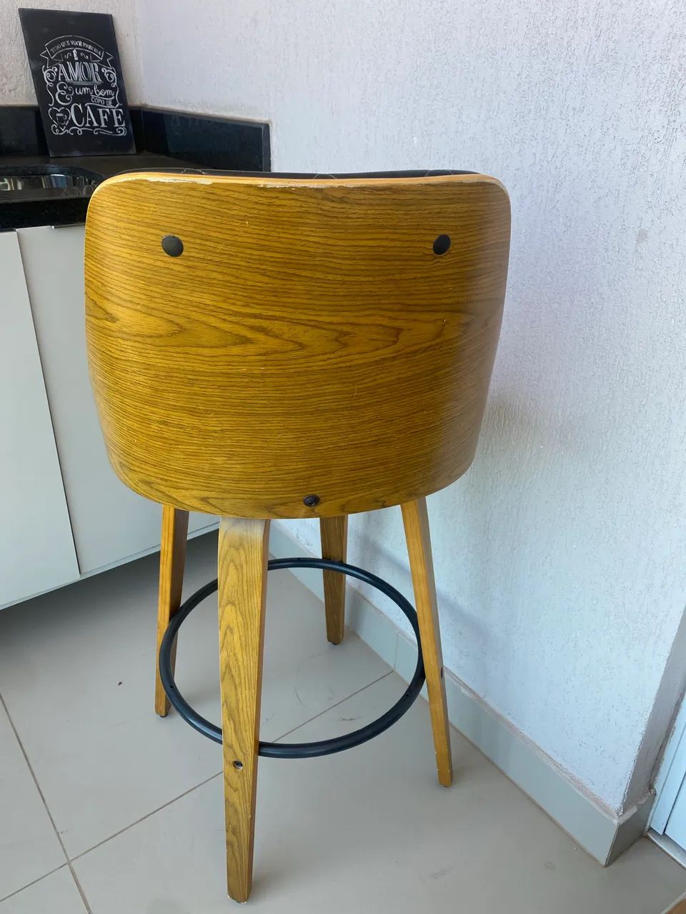 Uma banqueta - Foto 2