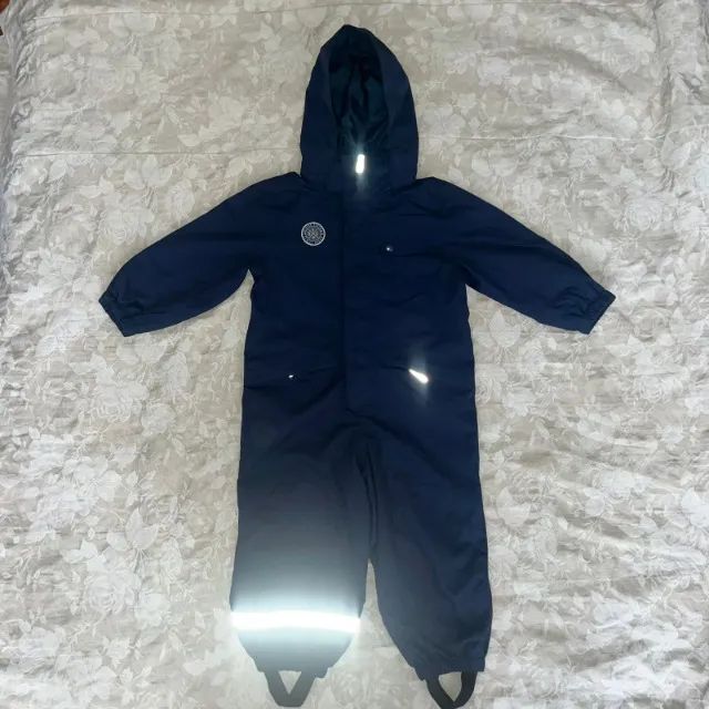 macacão infantil h&m impermeável azul marinho                    - Foto 2