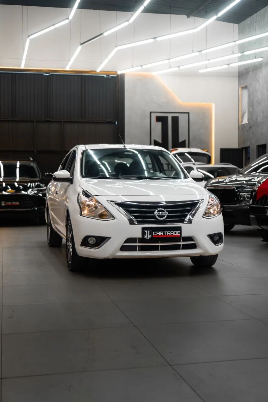 Nissan Versa 2020