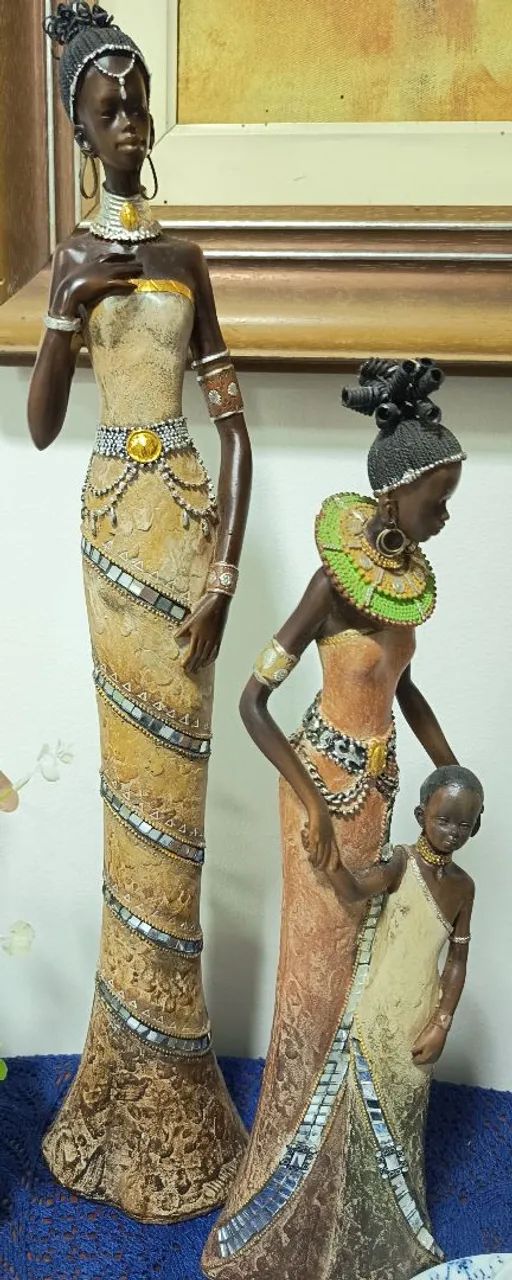 Vendo estátuas de negras - Foto 4