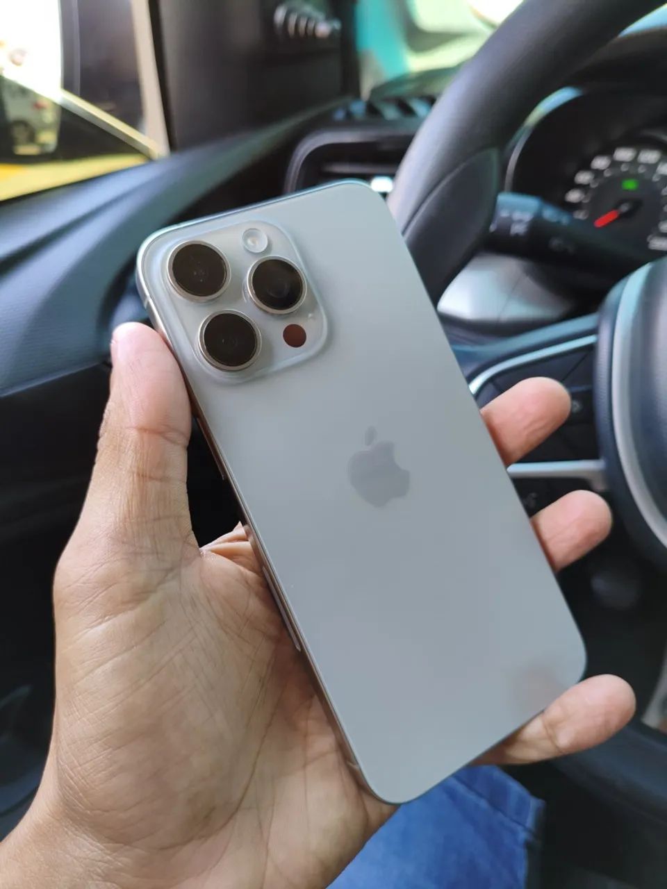iPhone 15 Pro Max  - Foto 4