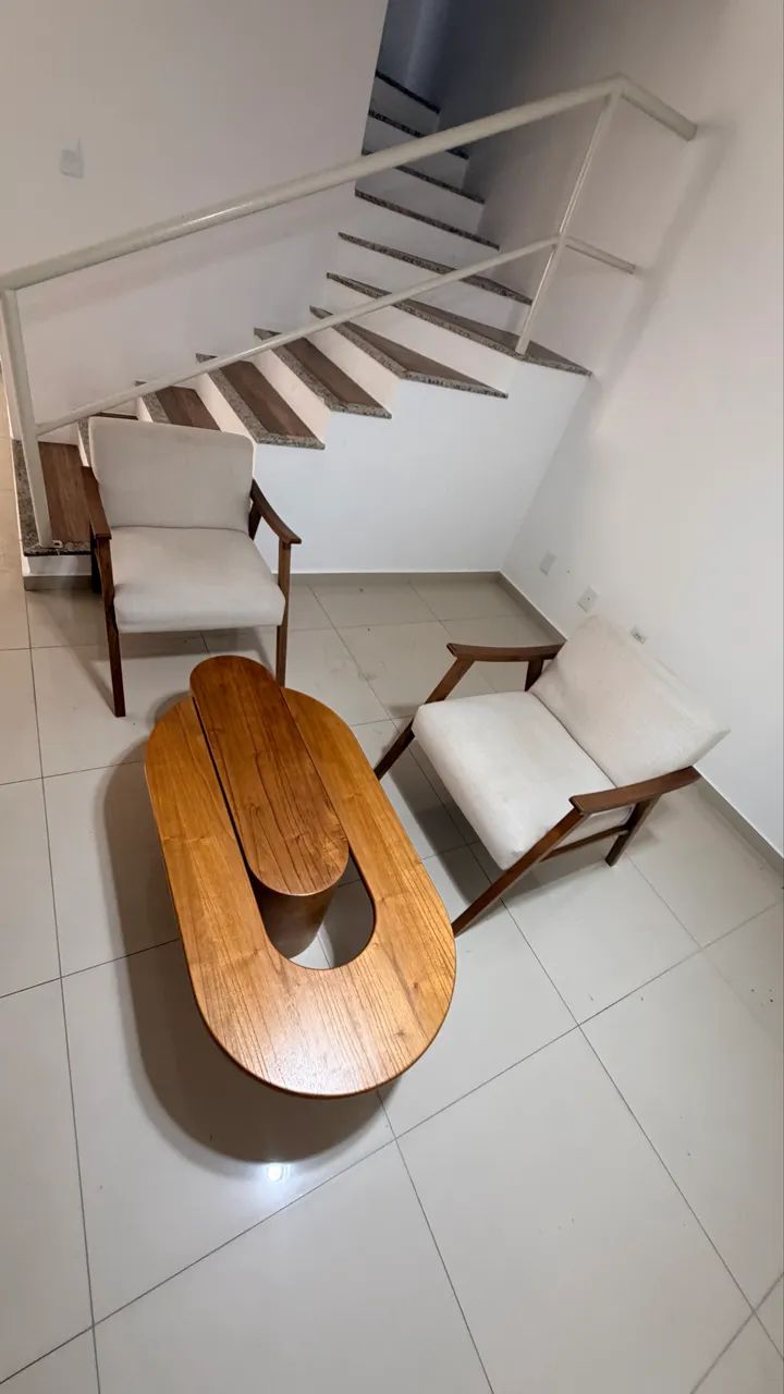 Conjunto 02 poltronas + mesa de centro sala.  - Foto 3