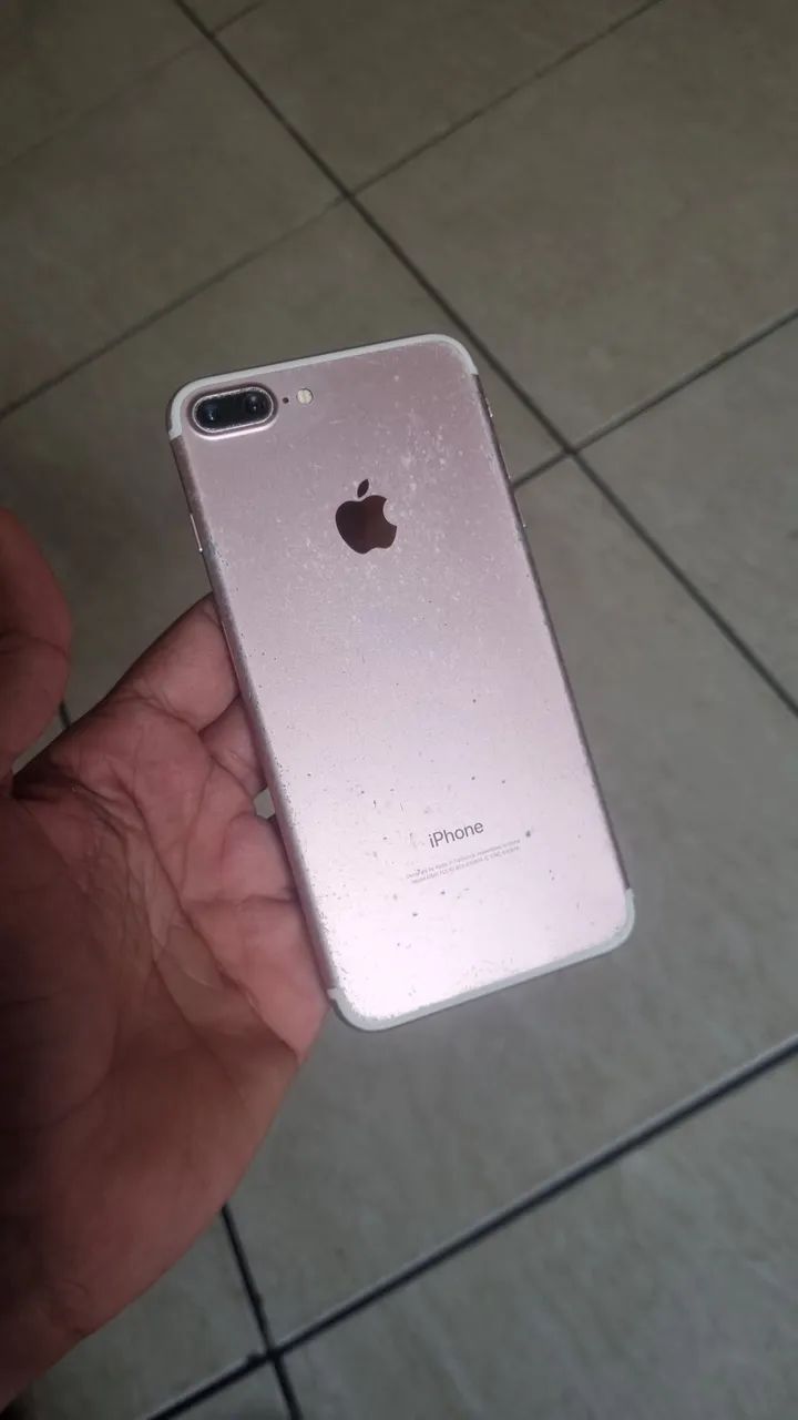 Iphone 7 plus caiu parou camera áudio chip  bom tá arrumar  - Foto 2
