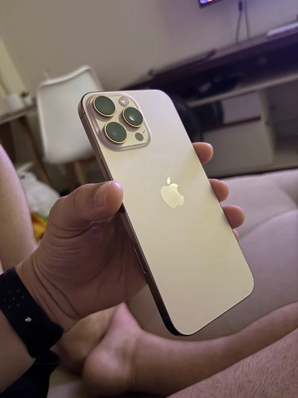 iPhone 16 Pro Max Desert (256gb) 