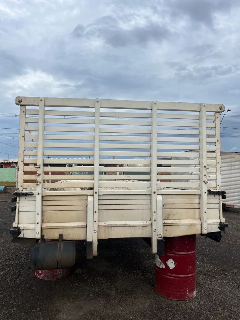 Carroceria MB 1620 - Foto 2