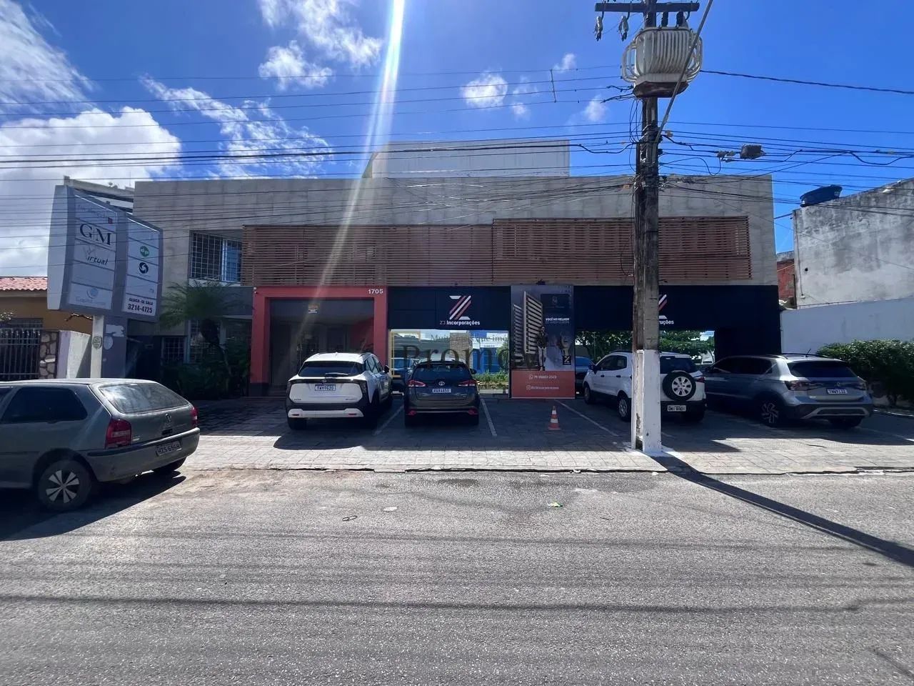 SALA COMERCIAL PARA LOCAÇÃO NO BAIRRO SÃO JOSÉ! - Foto 2