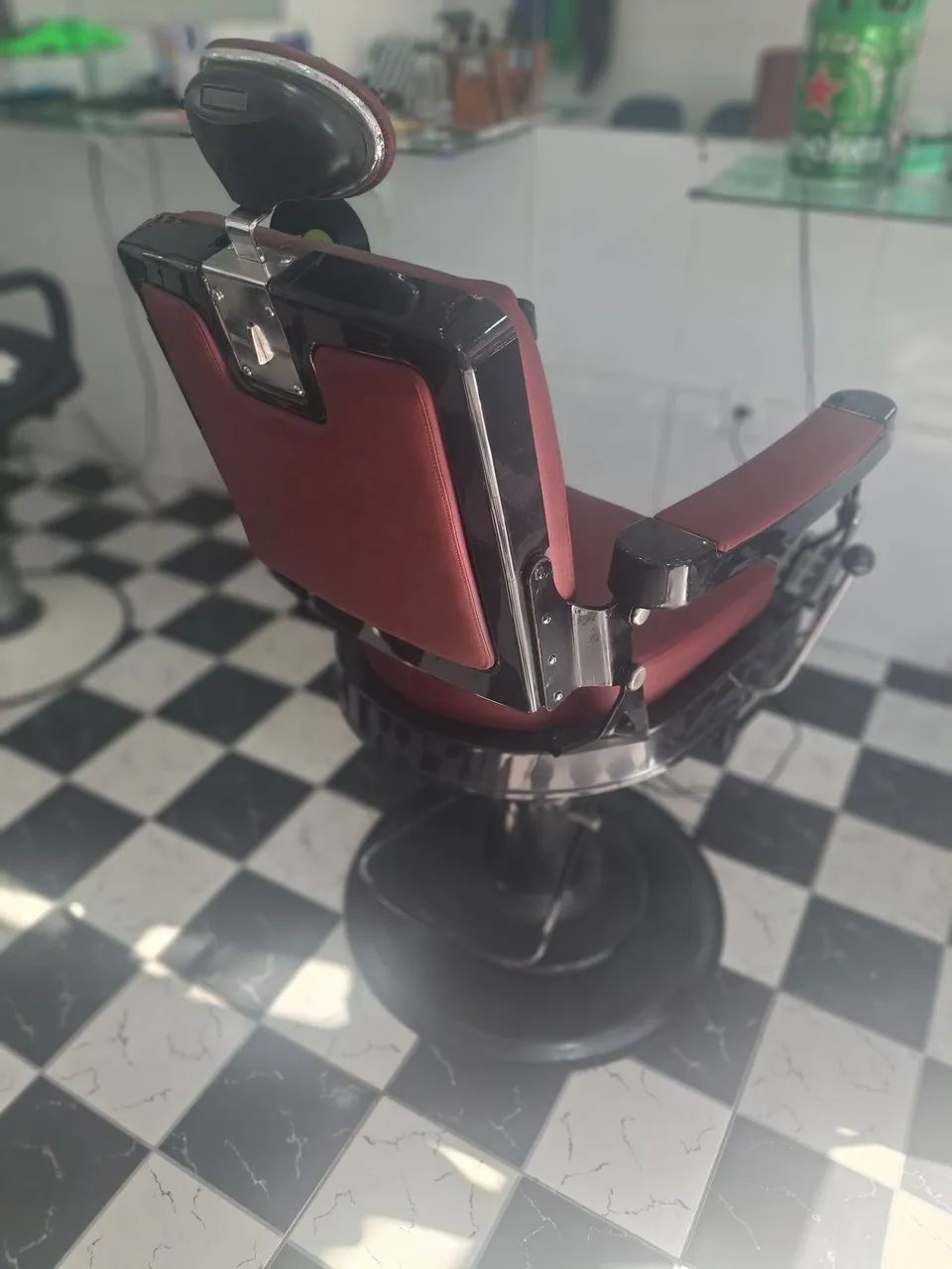 Cadeira de luxo barbeiro - Foto 4