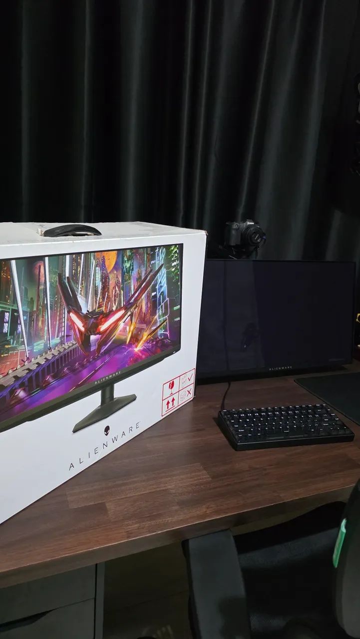Monitor Alienware 360hz OLED 27 polegadas