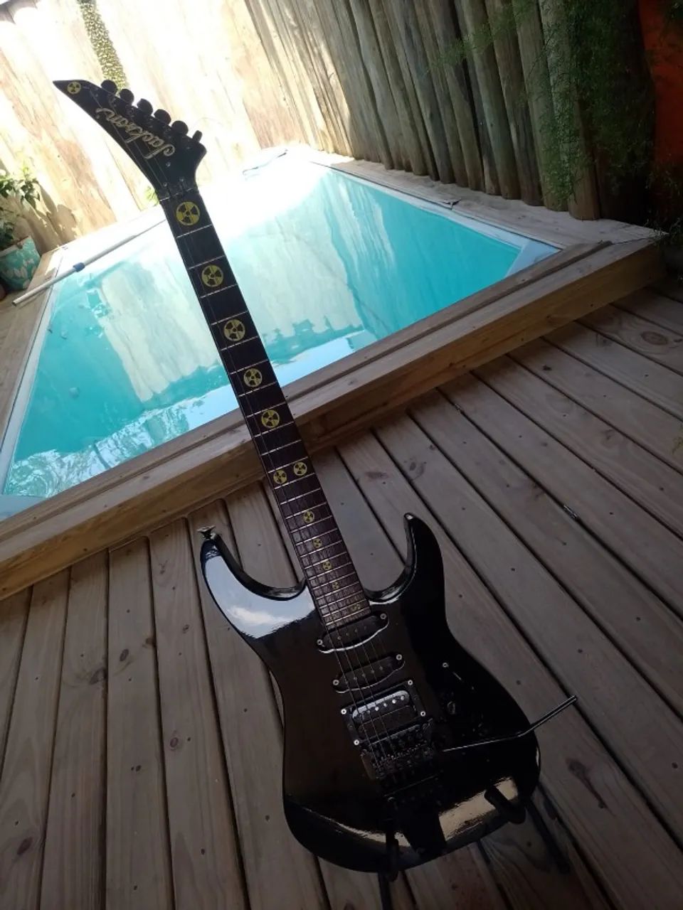 Guitarra Jackson JS20 Floyd Rose Captação Cabrera - Foto 5