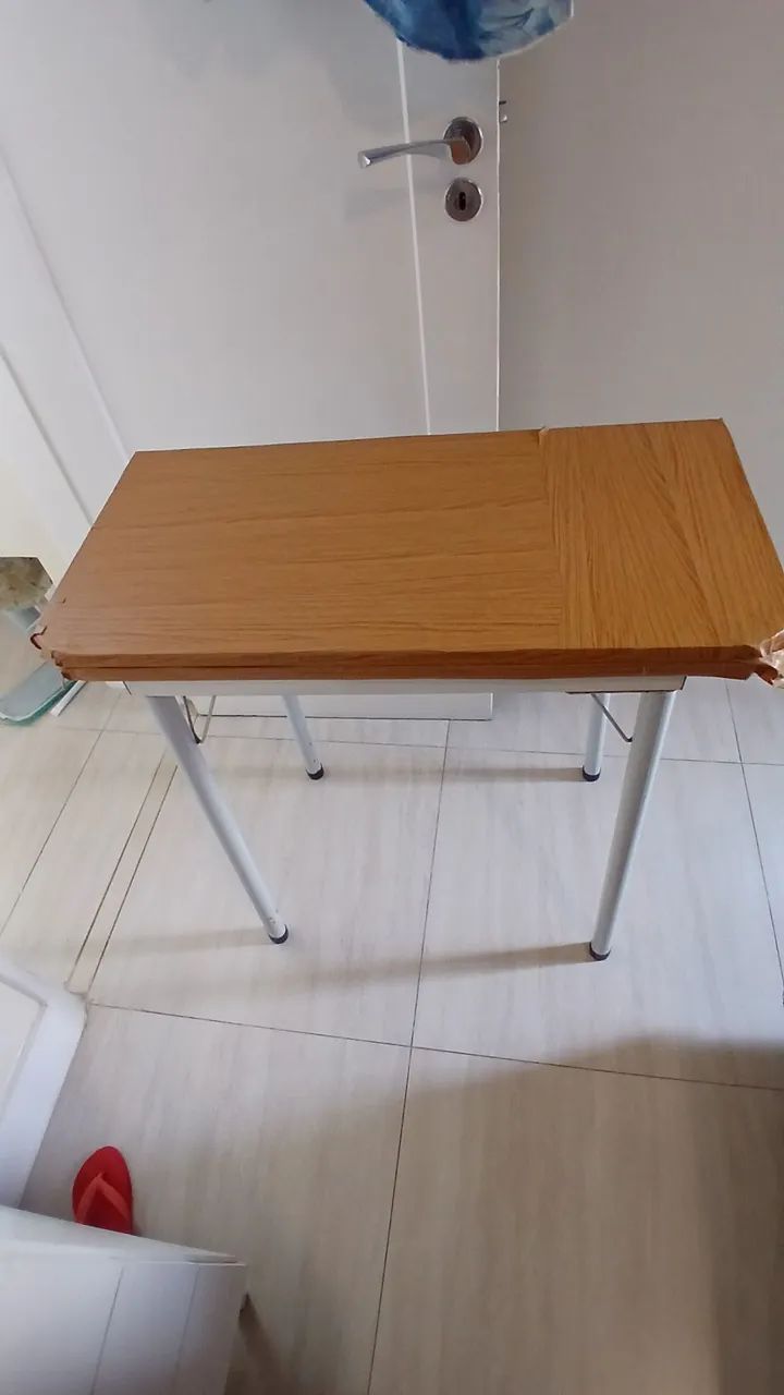 Vendo mesinha de abrir e fechar - Foto 4