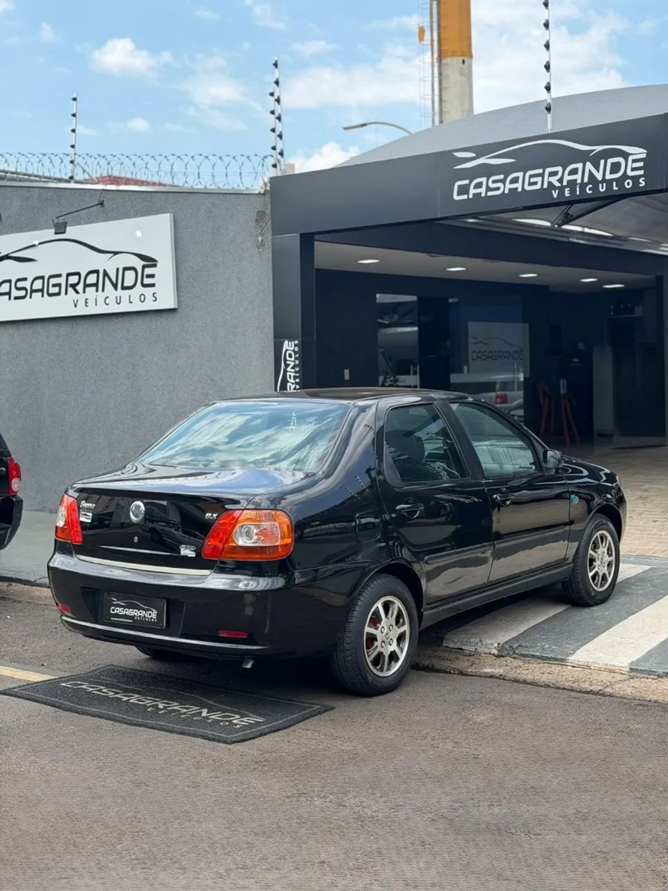 Fiat Siena ELX 1.4 mpi Fire Flex 8V 4p, foto 13 de 17