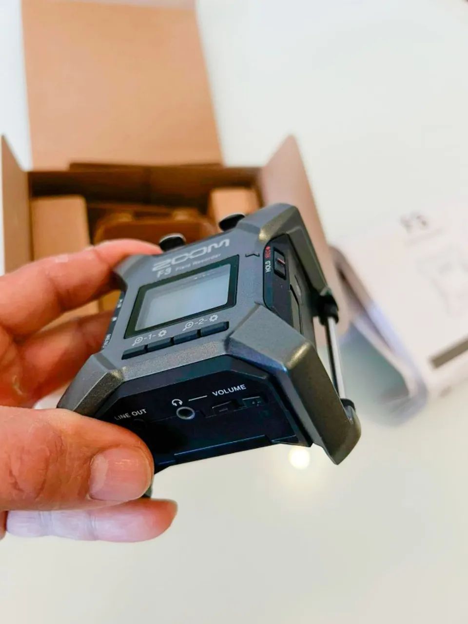 Gravador ZOOM F3 Usado Apenas 3 vezes Praticamento Novo - Foto 4