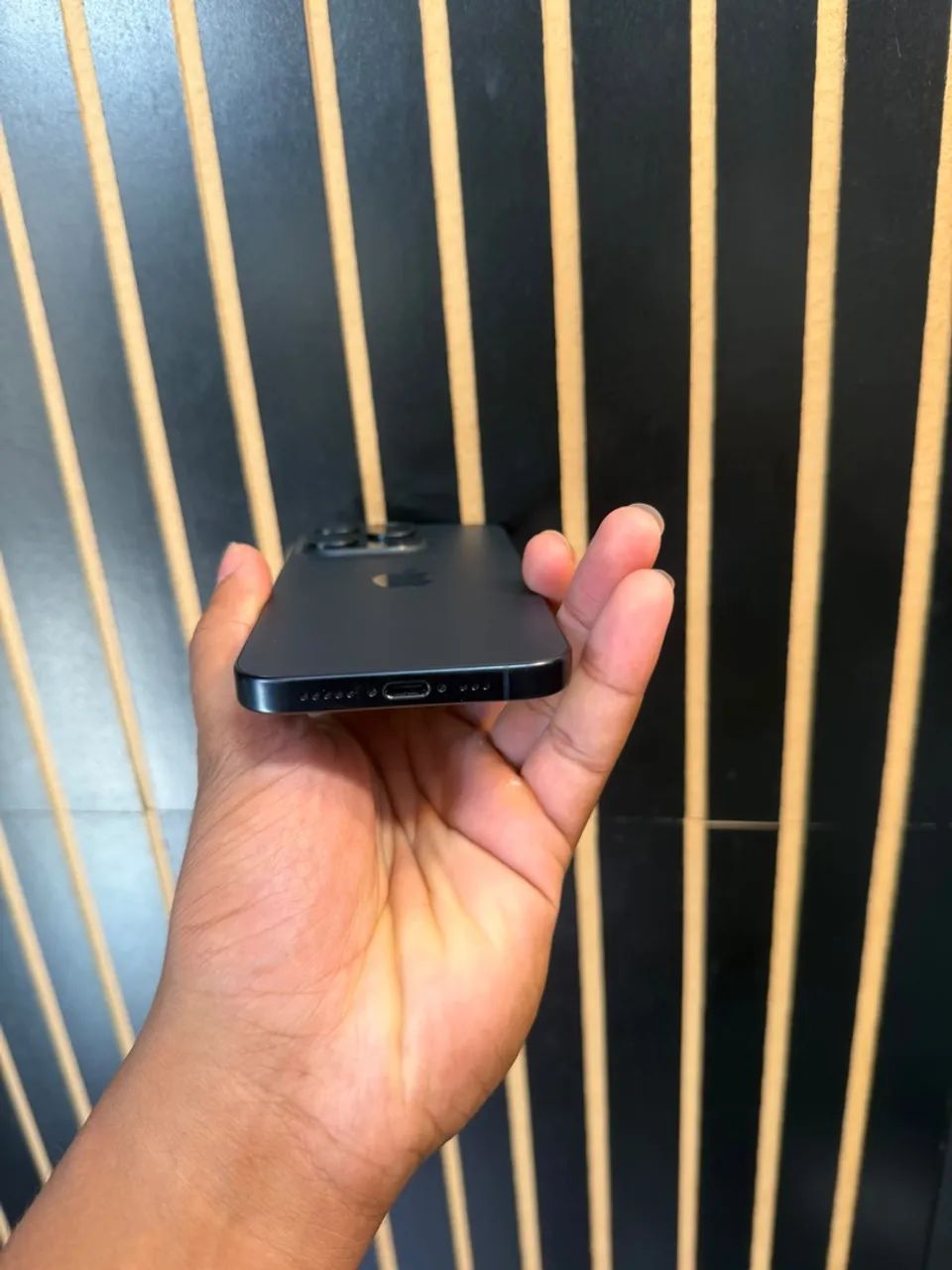 iPhone 15 Pro novinho - Foto 5