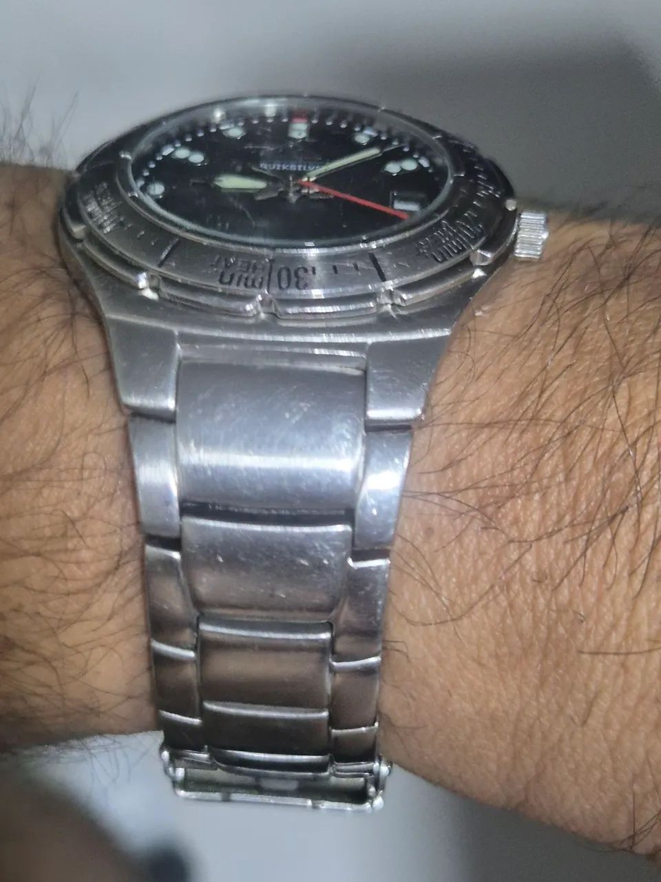 Relógio QUIKSILVER À QUARTZ EM AÇO  ORIGINAL   -   FUNCIONANDO  PERFEITAMENTE - Foto 3