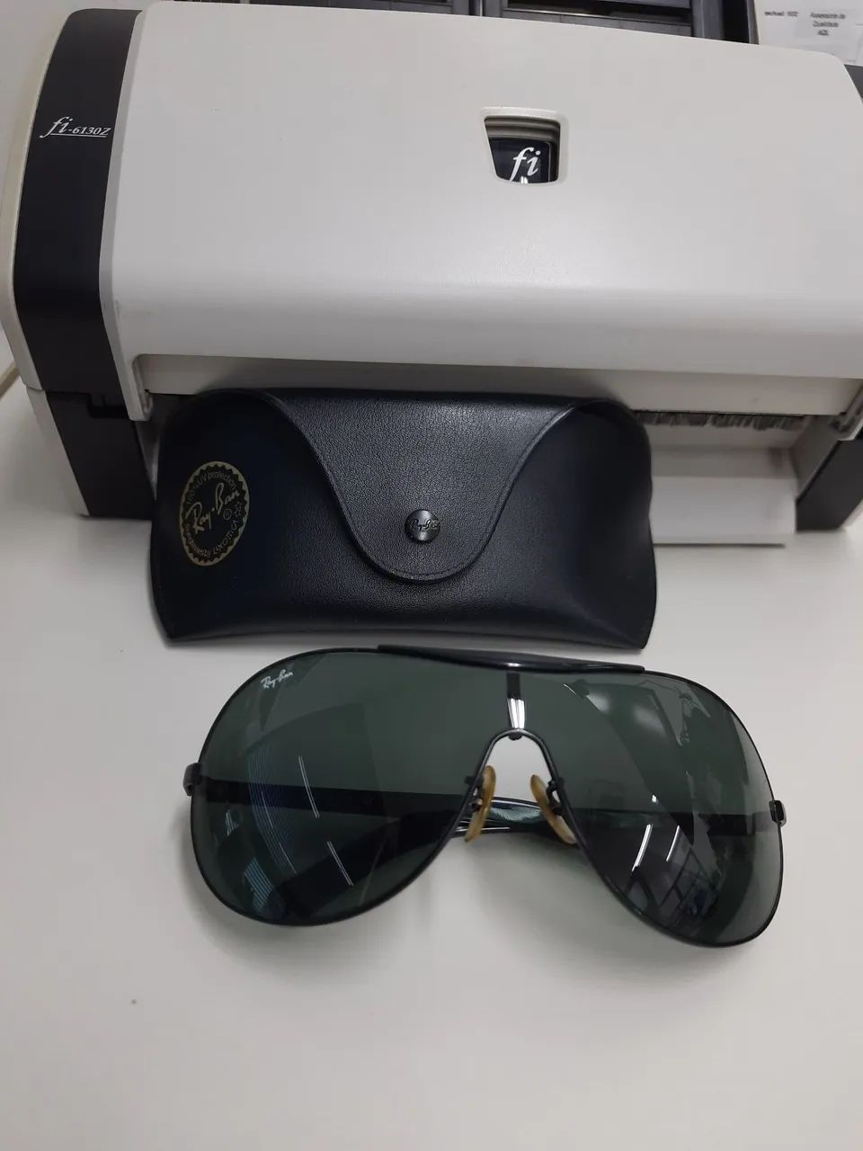 Rayban original com case