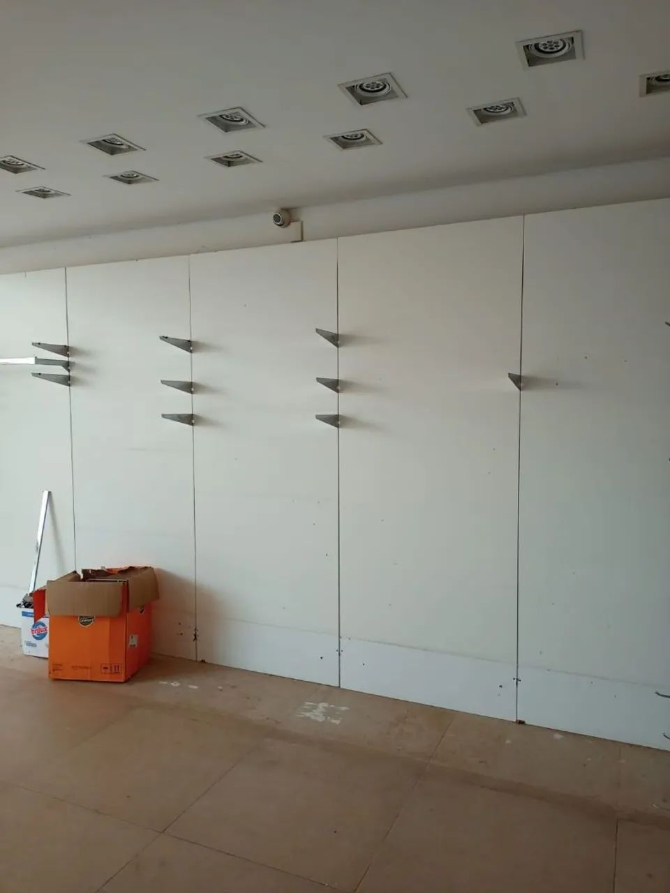Vendo Moveis Para Duas Lojas Completo - Foto 6