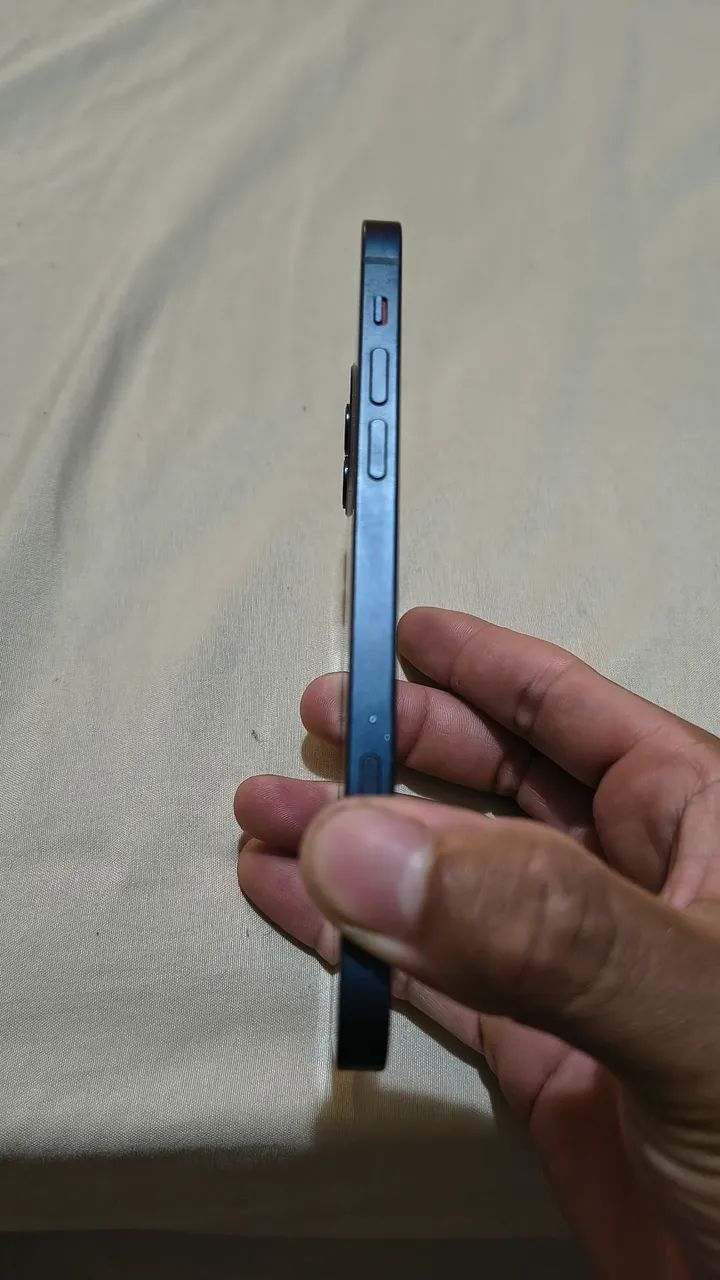 iPhone 12 muito bom, é novo - Foto 4