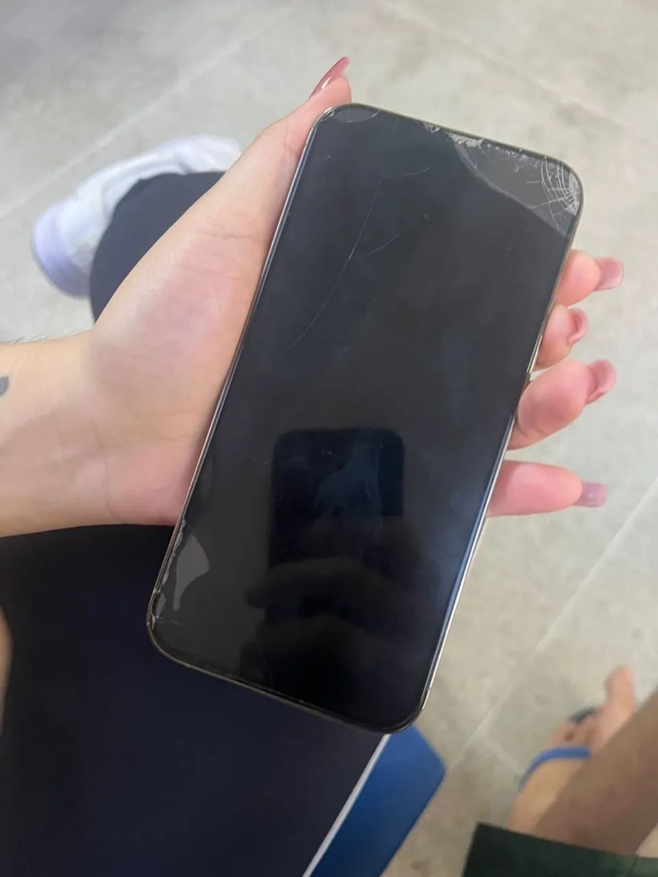 iPhone 14 Pro Max 256GB - Dourado | R$ 2.400