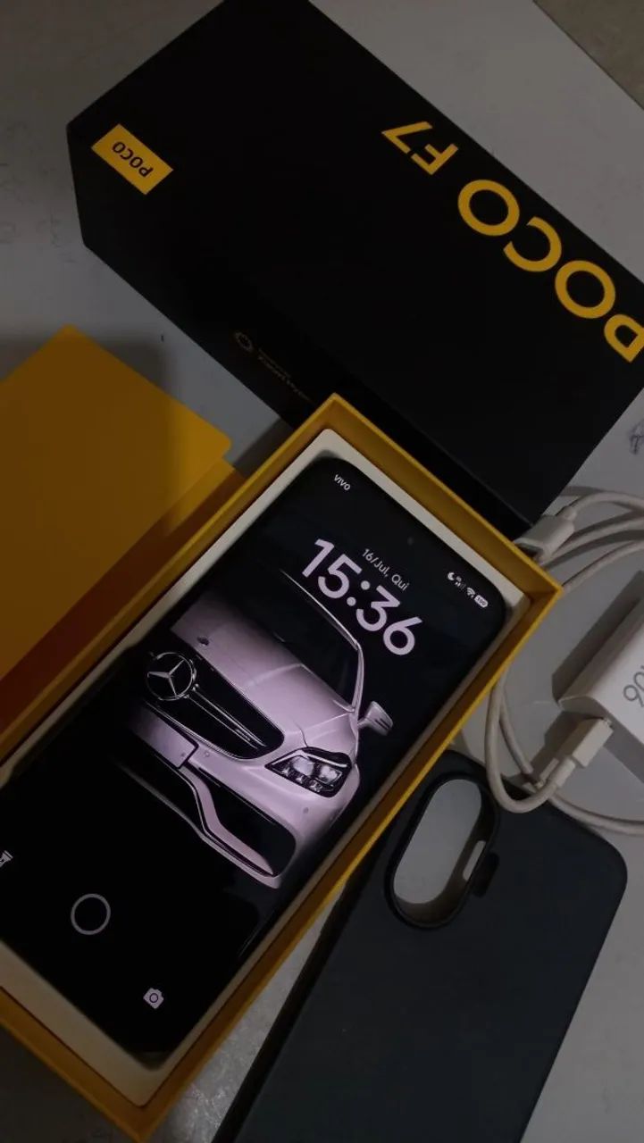 Poco F7