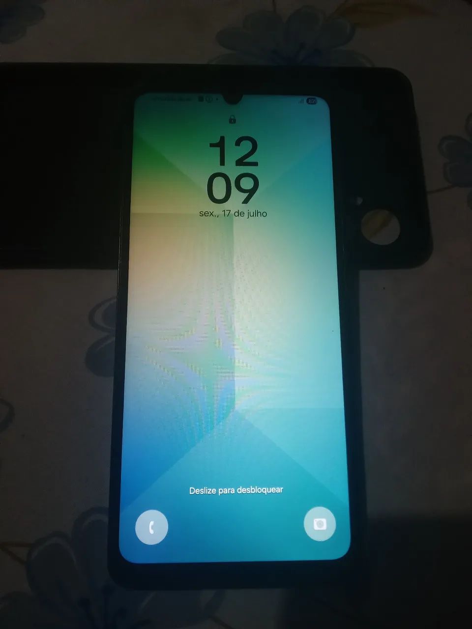 Vendo Samsung Galaxy A06 por 450,00 