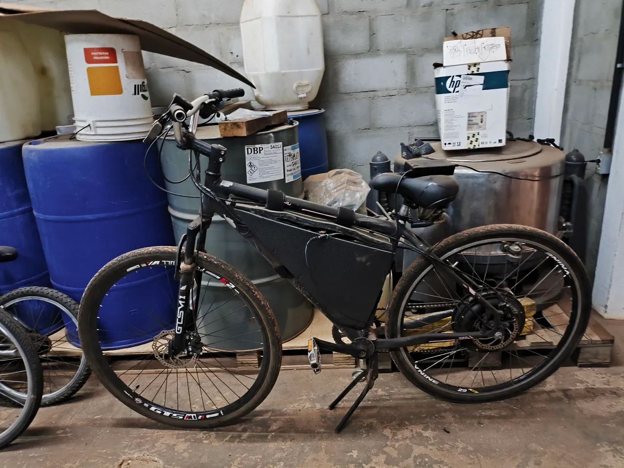 Bicicleta elétrica 1500 watts 48 volts  - Foto 2