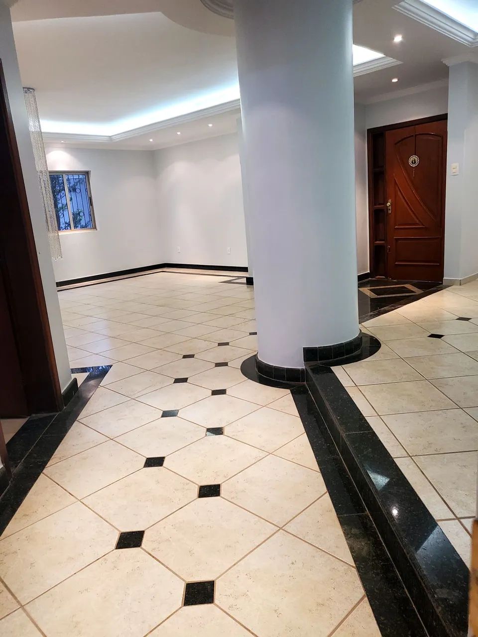 Alugo,vendo ou troco sobrado anapolis city  - Foto 4