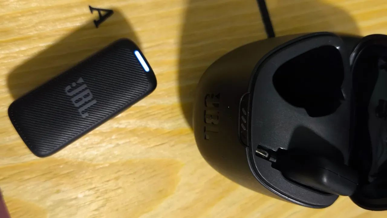 Microfone JBL Quantum Stream Wireless - Foto 3